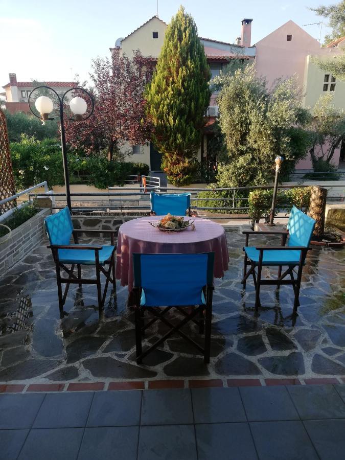 Private House Next To The Sea Vakantiehuis