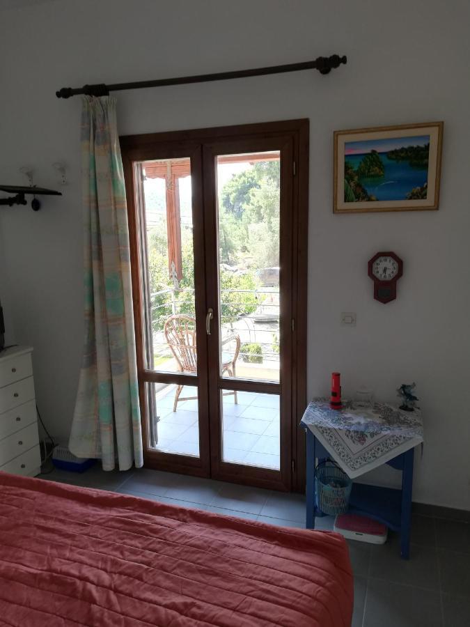 Private House Next To The Sea Pefkochori